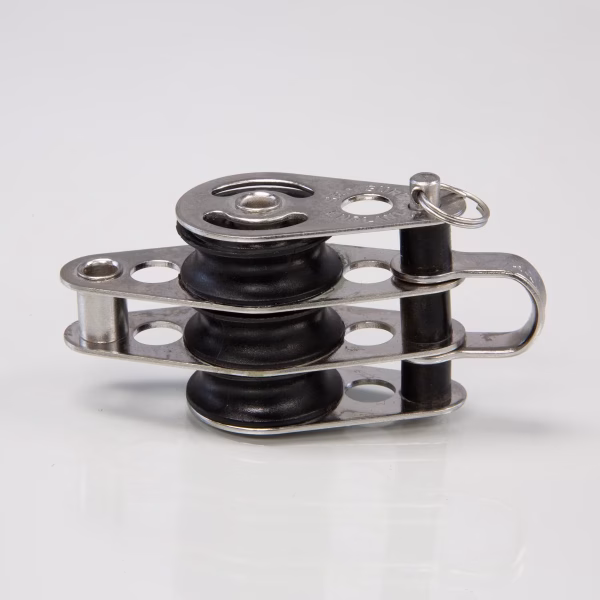 Triple Wire Rope Pulley Block with centre becket - Image 2